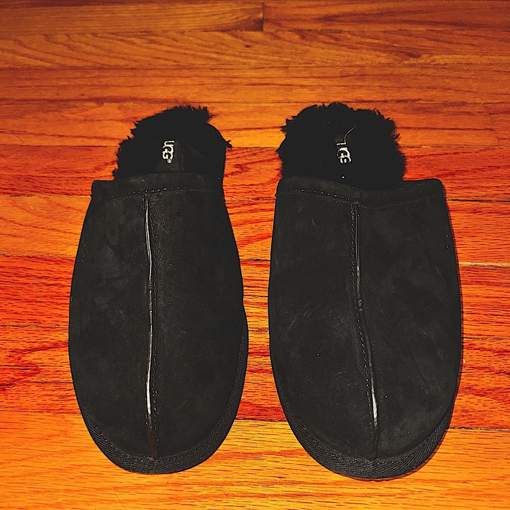 Ugg slippers pure size 10